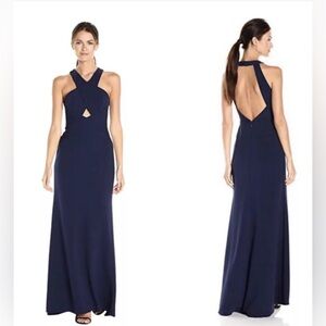 NWT BCBGMaxAzria Salome Cross Over Halter Maxi Evening Gown/Dress. Size 6